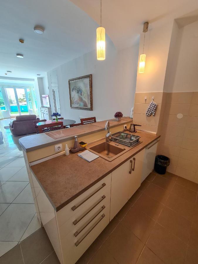 Sole Mio Apartment & Wellness Herceg Novi Buitenkant foto